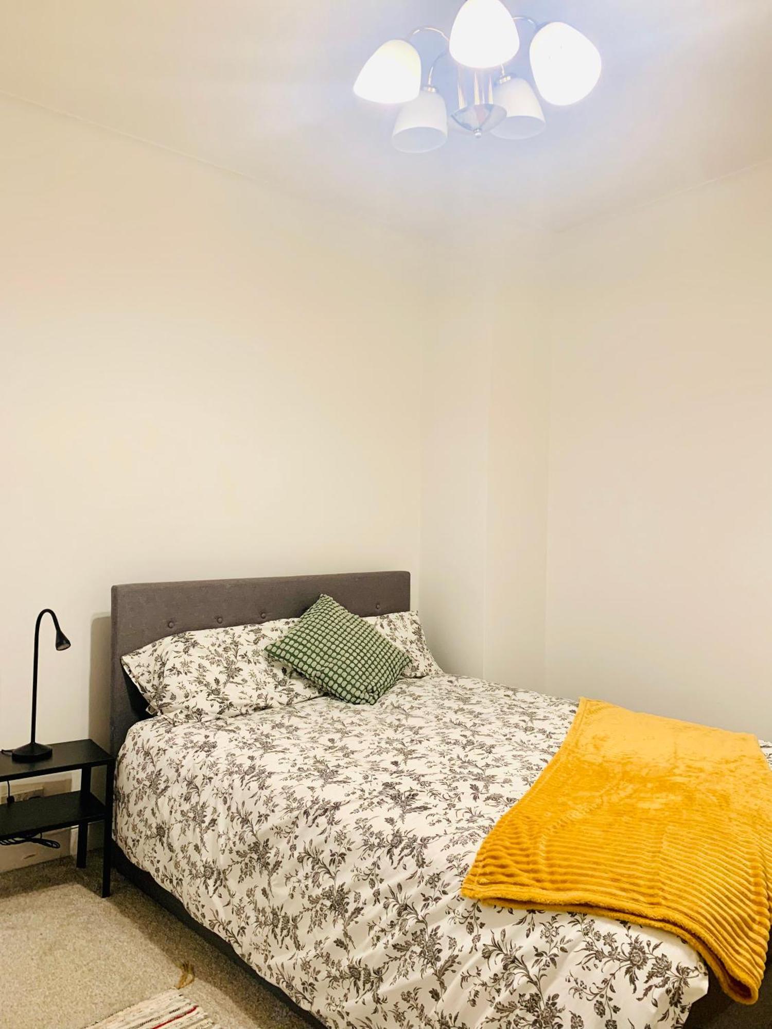 Cosy 2 Bedroom Apartment In Swiss Cottage. London Exterior foto